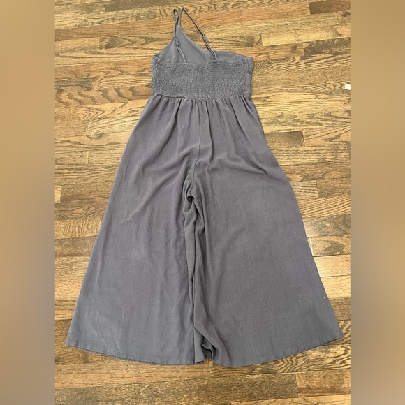 Pretty Garden One Shoulder Strap Smocked Back Jumpsuit Size M Linen Blends Trave - Picture 5 of 7